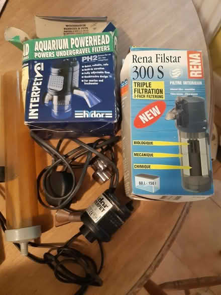 Photo of free Things for aquarium (Reigate RH2) #3