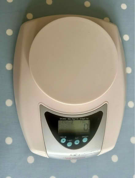 Photo of free Baking scales (Hanworth TW2) #1