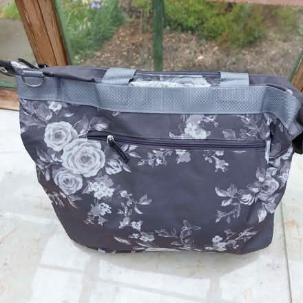 Photo of free Day or shopping bag (Netherton) #1