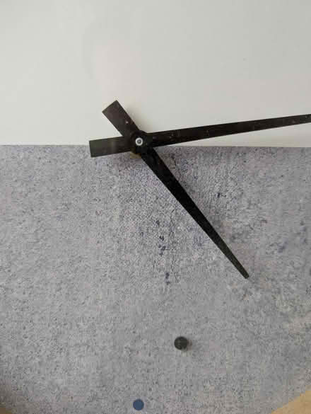 Photo of free Wall clock (Abingdon, OX14 3TD) #4