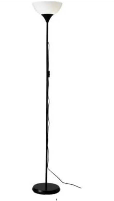 Photo of free Floor lamp (Isleworth, TW7) #1