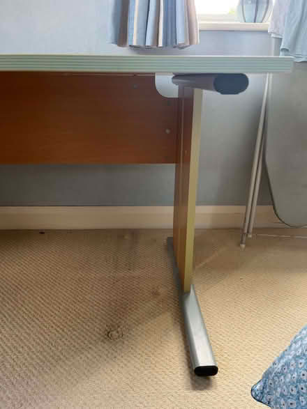 Photo of free Desk (Brickhill MK41) #4
