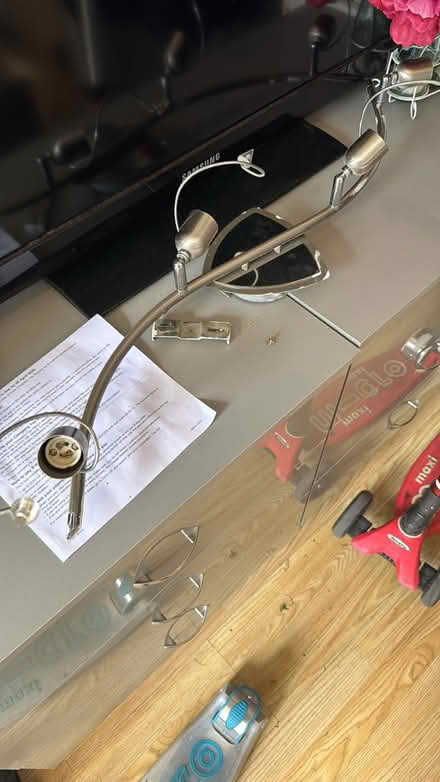 Photo of free Light fitting (IG8) #1