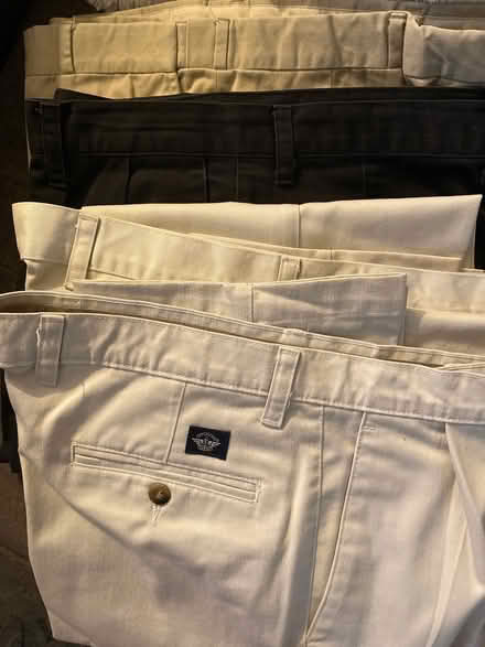 Photo of free Men’s dockers size 36x36 (Bascom/Union Campbell) #1
