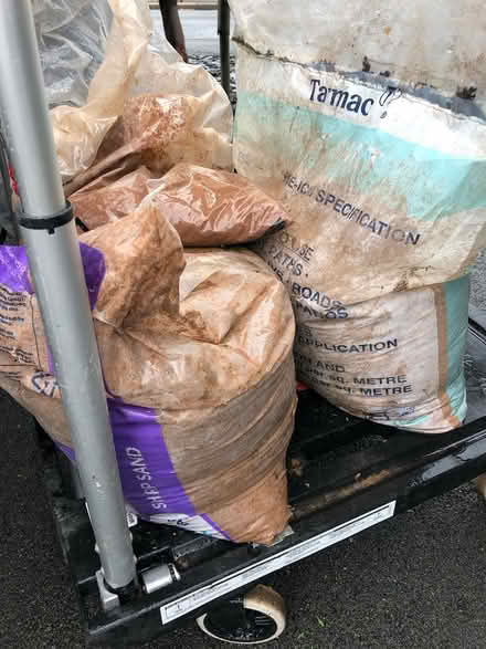 Photo of free sand x 3 bags (CH60) #1