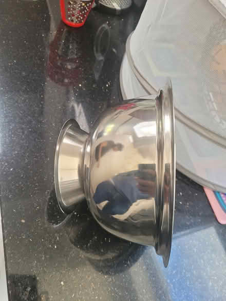 Photo of free Stainless steel bowl with cover (South harrow HA2) #3