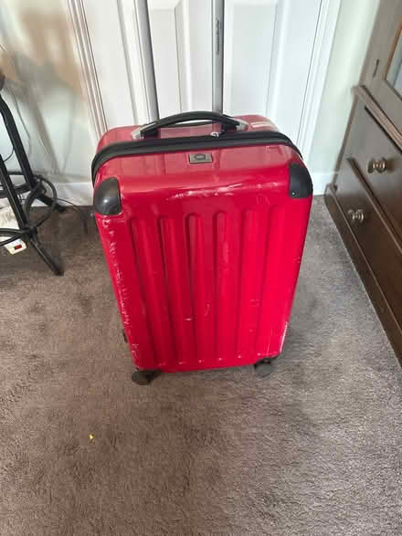 Photo of free Red Haupstadtkoffer luggage (Stretham) #3