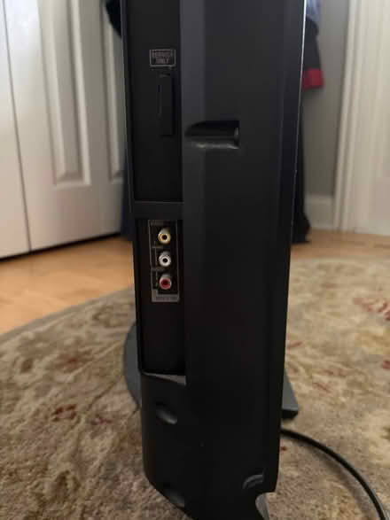 Photo of free 32 inch Sony TV (Wheatland Township) #4