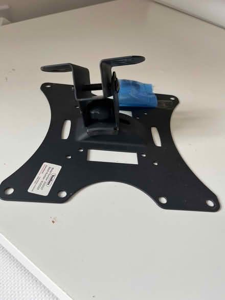 Photo of free TV wall bracket (Harlow Fields DE22) #2