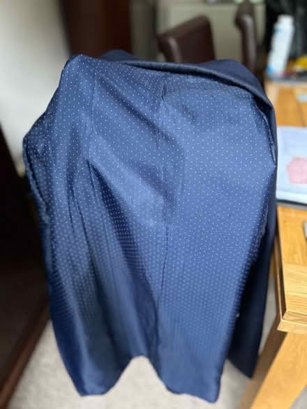 Photo of free Size 18 Ladies navy blazer (Camberley GU15) #2