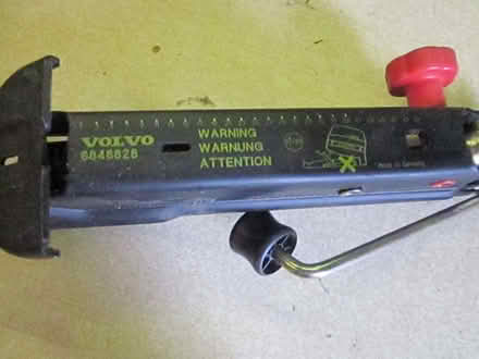 Photo of free car jack (Morton NR9) #2