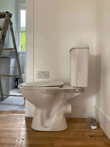 Photo of free Toilet 🚽 (Plaistow E13) #1
