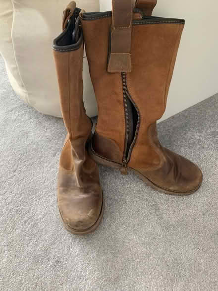 Photo of free Ladies leather timberland boots (Emsworth PO10) #1