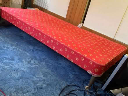 Photo of free Single bed (Littleworth OX33) #1