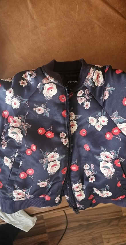 Photo of free Girl's clothes age 2-3 • Used (Clapham Common) #2