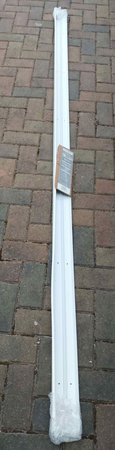 Photo of free 3 Stanley sliding wardrobe doors (Nailsea BS48) #3