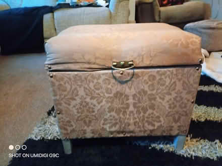 Photo of free Lloyd loom ottoman (Malvern WR14) #2