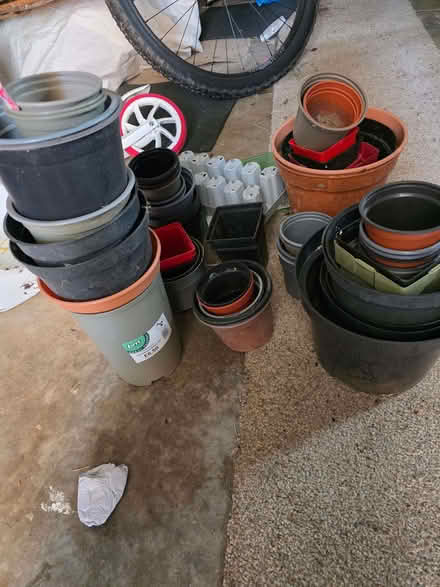 Photo of free Plant pots (Cannon Park CV4) #2