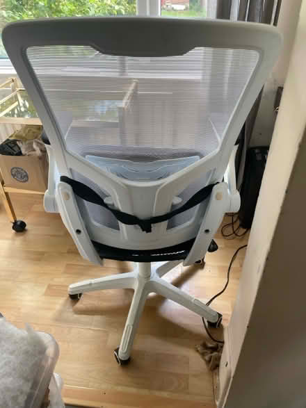 Photo of free Desk chair (Thornton Heath) #2
