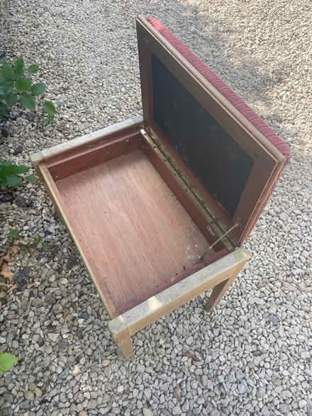 Photo of free Piano stool (OX44 nuneham) #2