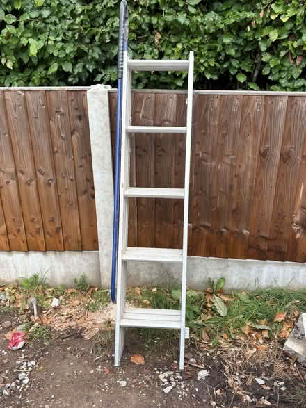 Photo of free ABRU 3 section loft access ladder with handrail (Wilmslow SK9) #2
