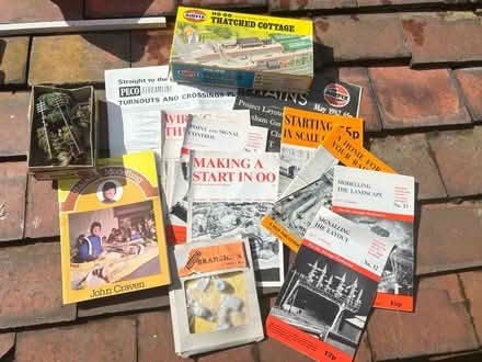 Photo of free Model Railway Bits, Mostly OO (Ilkeston DE7 4B) #2