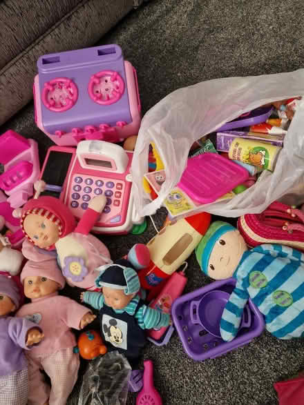 Photo of free Variety Kids Toys (Bradford 2 off Bolton Junction) #1