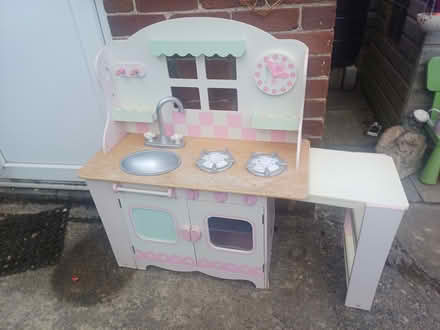 Photo of free Kids Play kitchen (Pensby CH61) #2