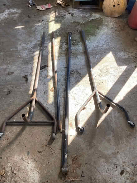 Photo of free Large metal clothes rail (Penyffordd CH4) #2
