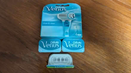 Photo of free Gillette Venus blades (Kelynack TR19) #1