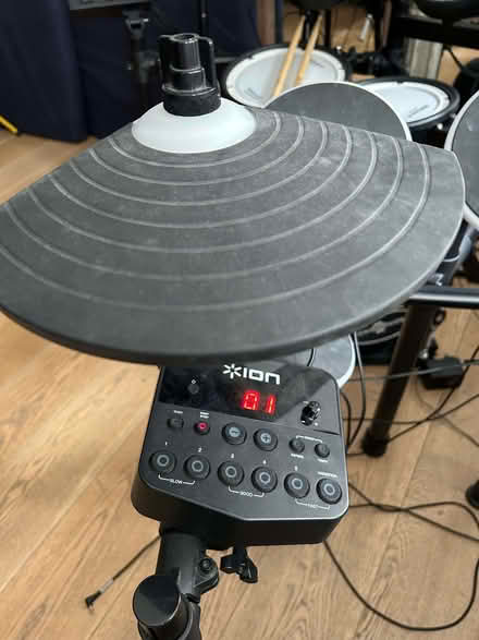 Photo of free starter drum kit (Highbury Barn N5) #4