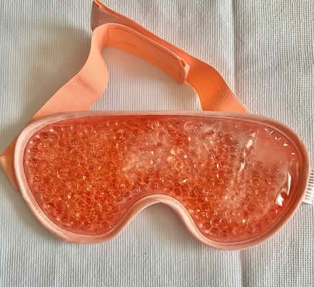 Photo of free Eye mask with gel beads - Unused (Tunbridge Wells N. TN1) #3