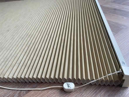 Photo of free Luxaflex Duette fabric blinds (Penn HP10) #4