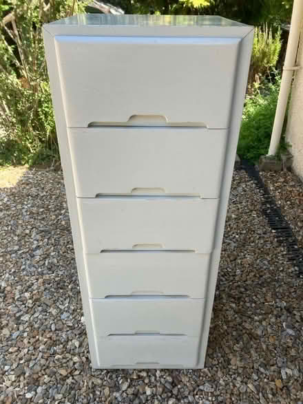 Photo of free Chest of drawers (Slack Head LA7) #1