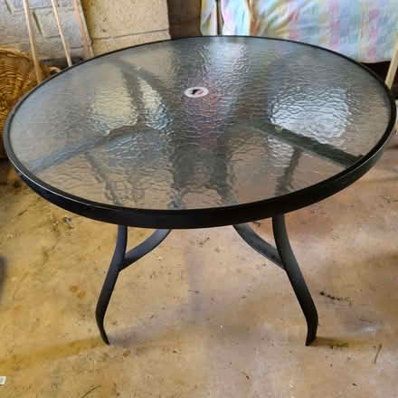 Photo of free Garden table (Eynsham OX29) #1