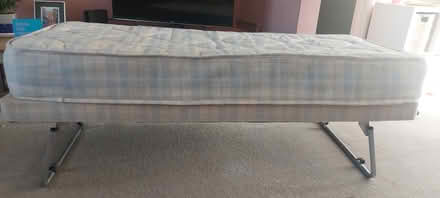 Photo of free Trundle bed (CT1) #1