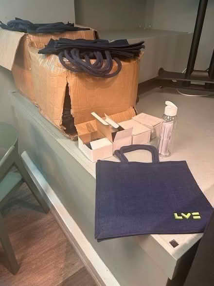 Photo of free x10 Blue Tote bags! (Covent Garden WC2B) #1