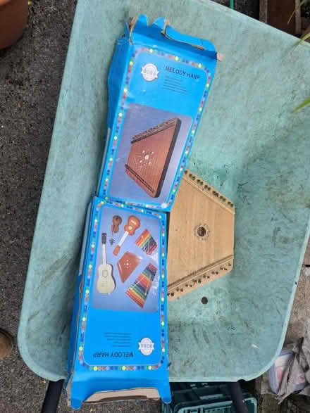 Photo of free Melody harps (3) (BA11) #2