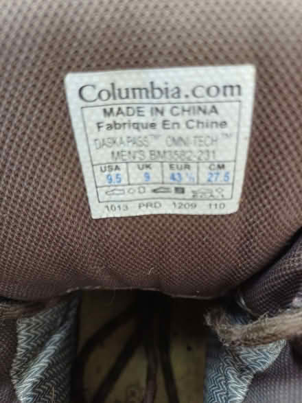 Photo of free Walking boots UK size 9 (Fleetville AL1) #2