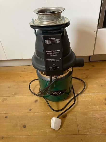 Photo of free MaxMatic 3000 Undersink Waste Grinder unit (Ravelston EH4) #1