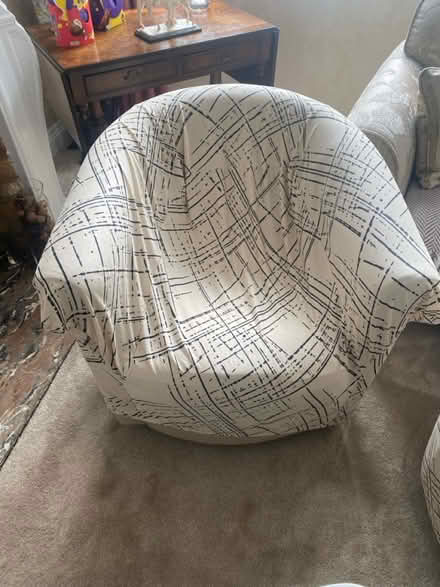 Photo of free Swivel chairs (Stratford E15) #3