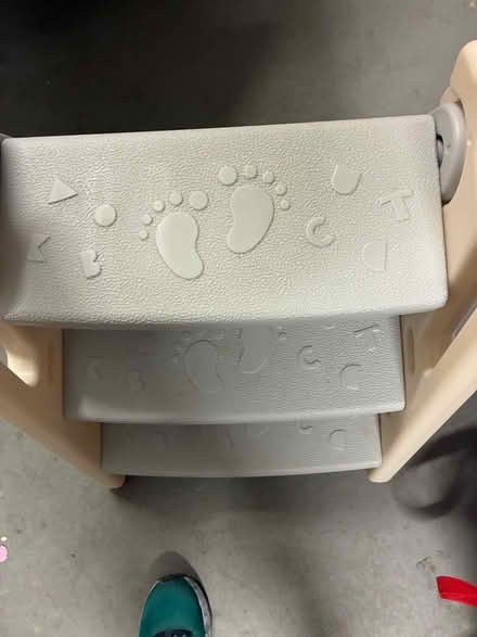 Photo of free Child bath steps (Oakland) #2