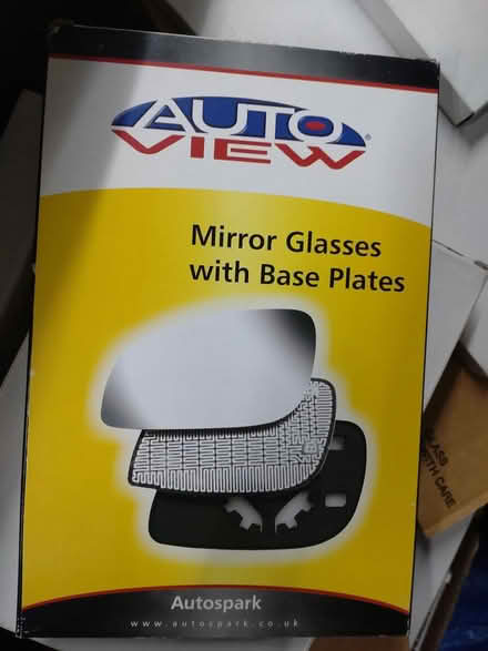 Photo of free Car wing mirrors / side mirrors (Mill Hill/ Barnet NW7 4HS) #1