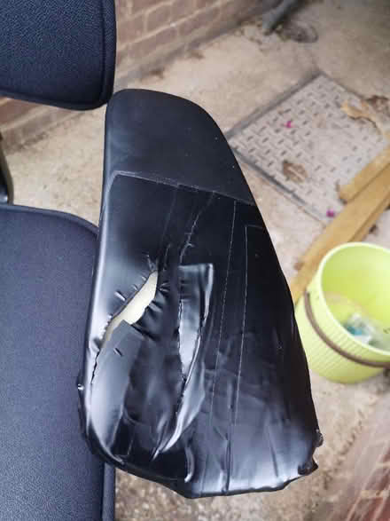 Photo of free Office chair (Henley-on-Thames RG9) #2