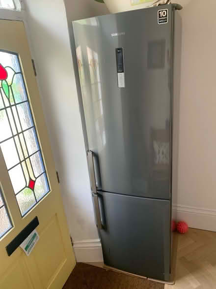 Photo of free Samsung fridge freezer (S7 Netheredge) #3