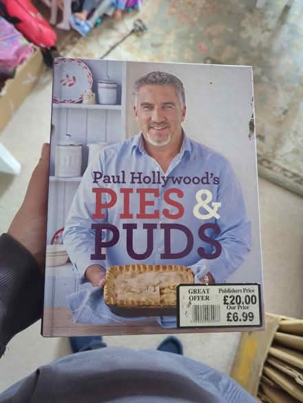 Photo of free Paul Hollywood's pies and puds recipe book (Temple Rhydding BD17) #1