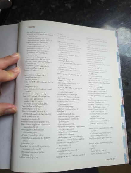 Photo of free Paul Hollywood's pies and puds recipe book (Temple Rhydding BD17) #2