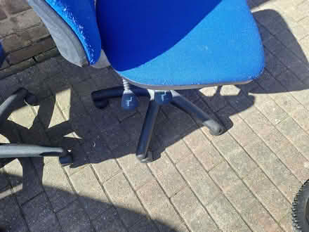 Photo of free 2 computer chairs. (Wardley NE10) #2