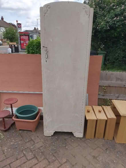 Photo of free Wardrobe (Chadwell Heath RM6) #1