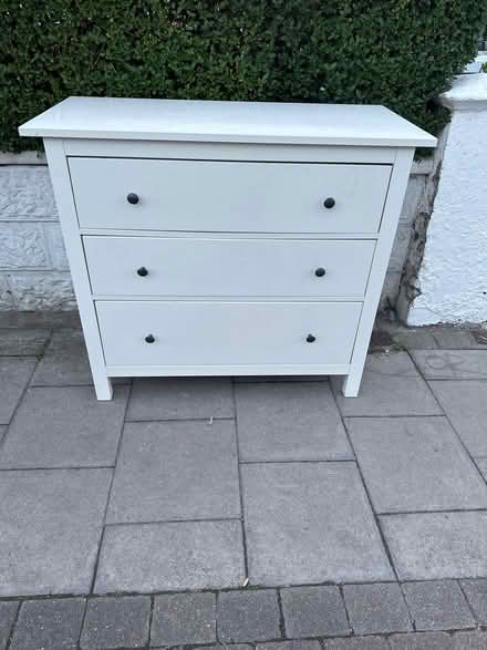 Photo of free 3 draw chest of draws (E Dulwich SE22) #1
